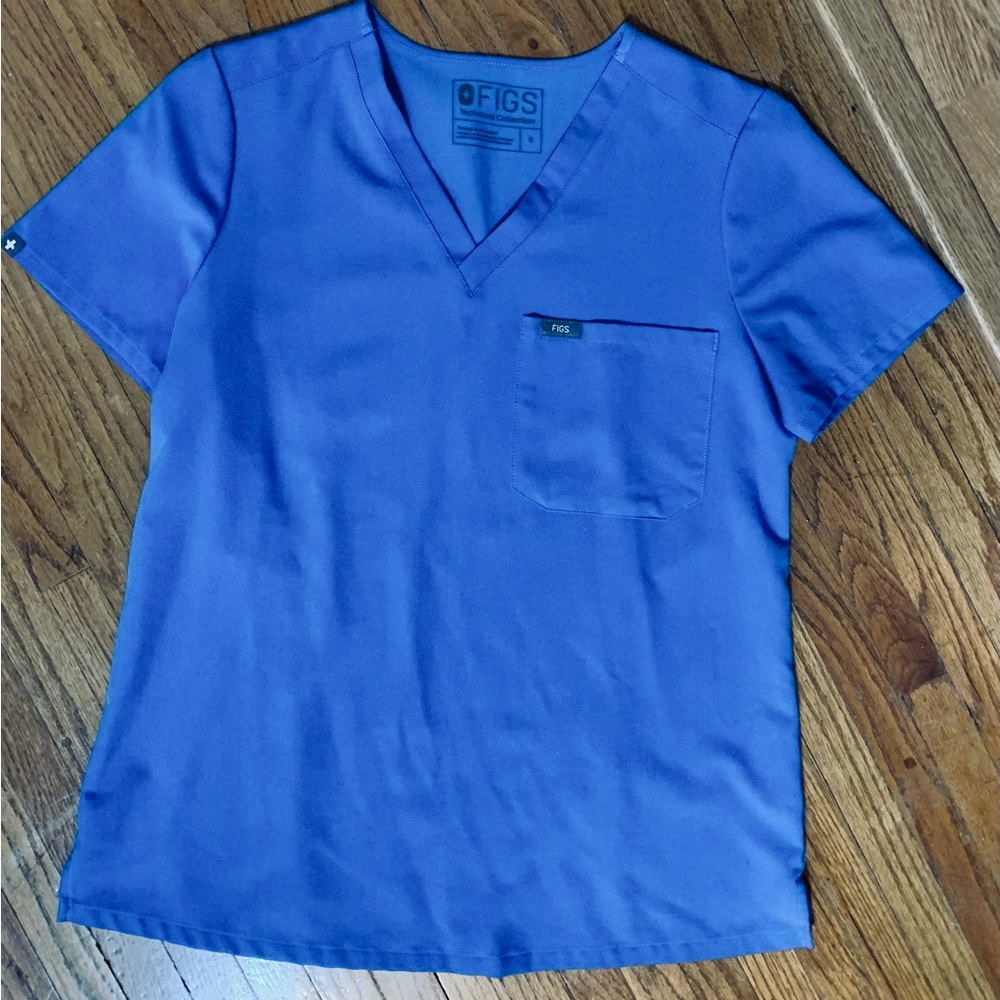 Womens Figs Ceil Blue size small Catarina top.